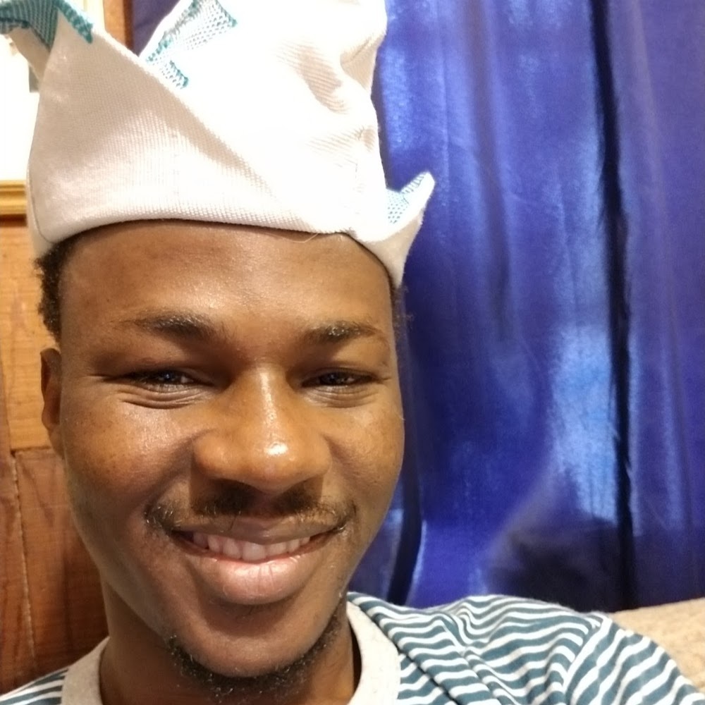 Meet your Posher, Oluwaseun